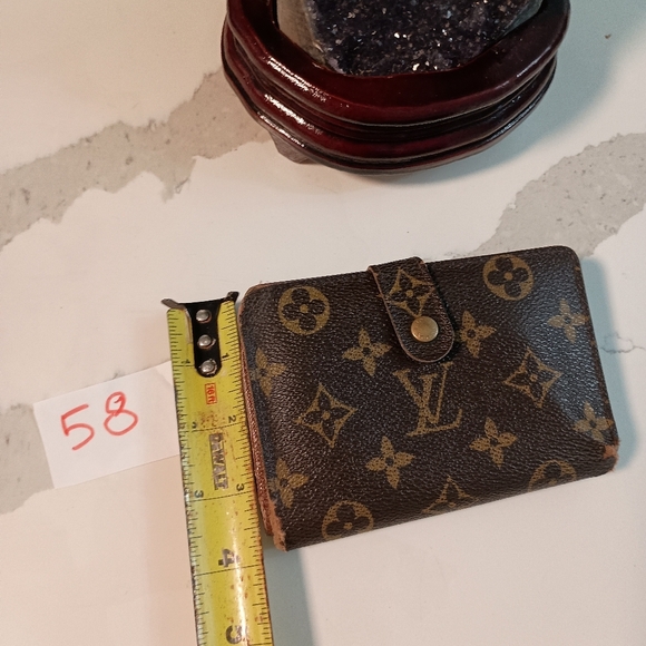 Authentic LOUIS VUITTON Vintage French Kisslock Wallet | Monogram - Picture 2 of 13